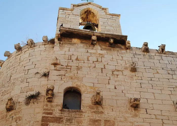 My In בית הארחה